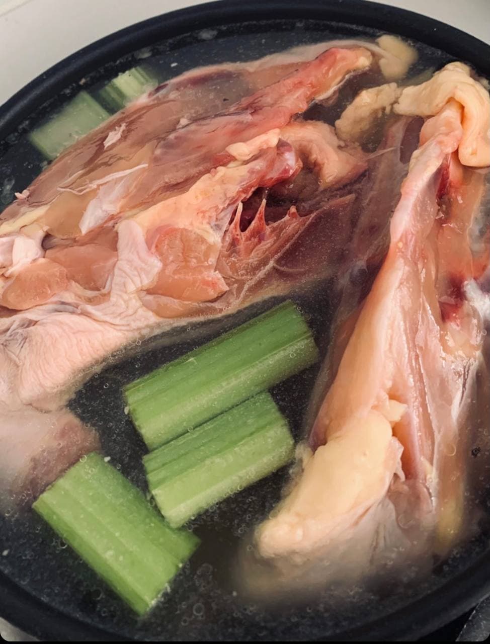 Organic Chicken Bone Broth